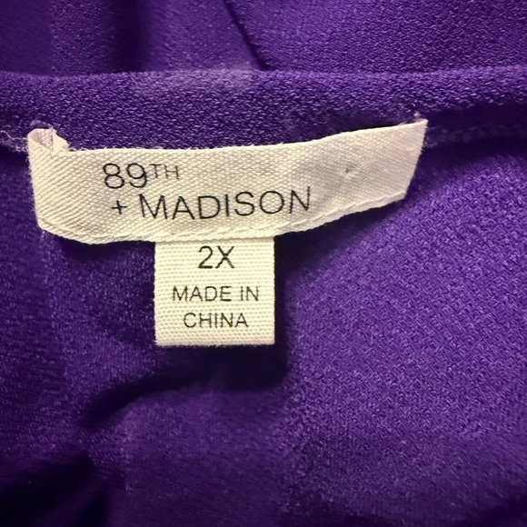 89th+Madison stretchy purple top with rhinestone accent on open sleeves Size 2X - Picture 6 of 7